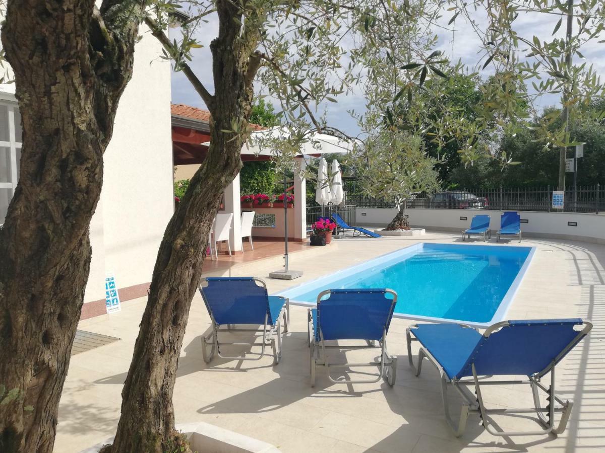 Villa Zare بوريتش المظهر الخارجي الصورة