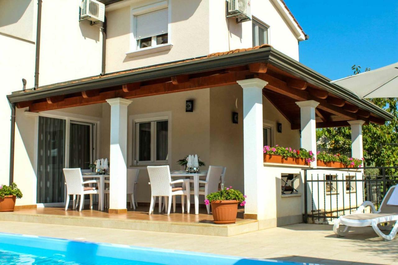 Villa Zare بوريتش المظهر الخارجي الصورة
